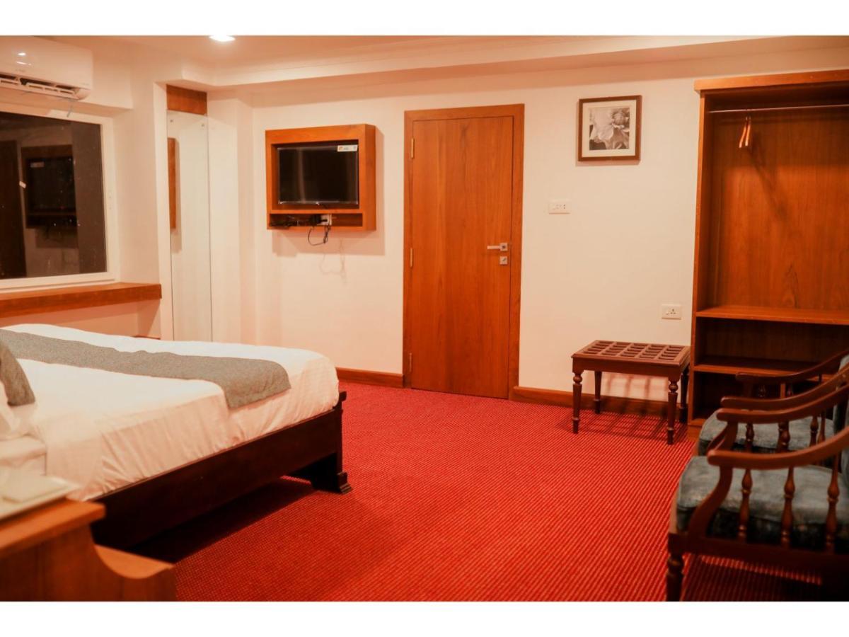 Mpsroyalsuites Perintalmanna Экстерьер фото